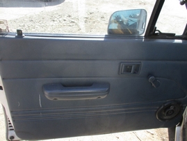 1990 TOYOTA TRUCK DLX WHITE STD CAB 2.4L AT 2WD Z16234